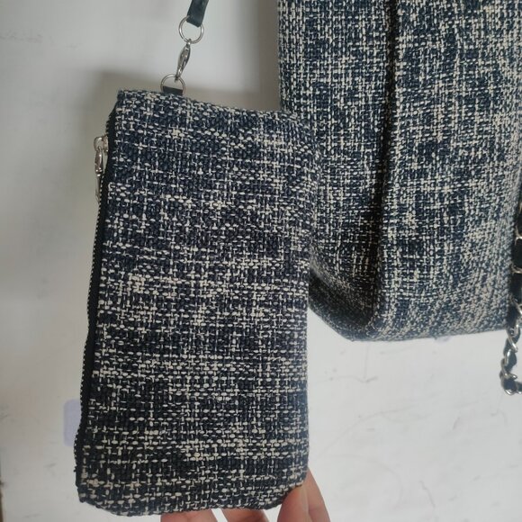 Large LOVELY DAY Woven Tote - Picture 9 of 13